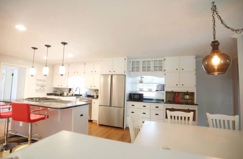 West Lafayette House | Purdue Bell Tower views, Central WL location, Walk 2 Purdue