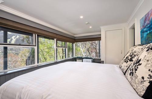 Thredbo Bed & Breakfast | Pure Chalet