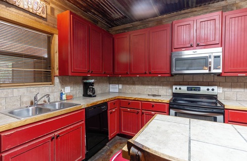 Sabinal House | Pure Country - In Concan, Texas
