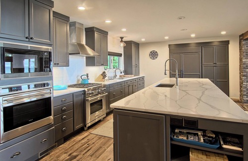 Leland House | Pure Lake Michigan Cottage Getaway Health retreat/Wellness at it's BEST.
