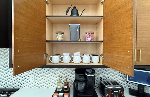 Holland House | Pure MUCHigan