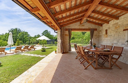 Karojba House | Pure relaxation - country house with pool