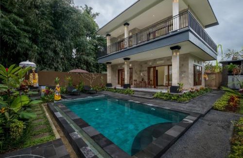 Kelusa Villa | Puri Astina Villa