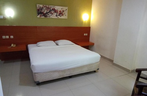 Raya Kuta Hotel | Puri Dibia Kuta Hotel & Apartment