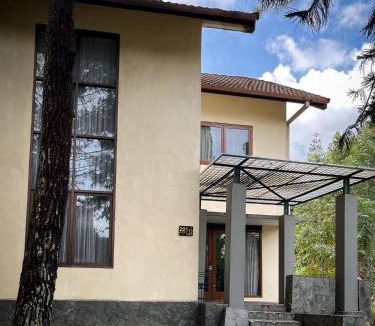 Setiabudi Hotel | Puri Setiabudhi