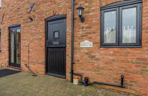 Runcton Holme House | Purlin Barn - E3867