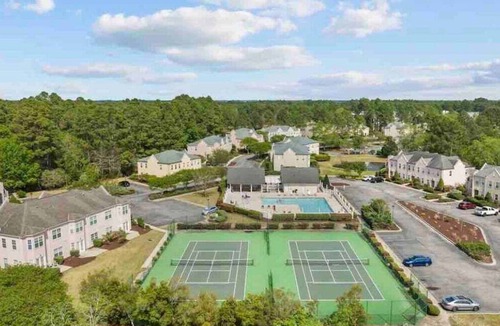 Red Hill Condo | Putters Hideaway @ Legends Golf Resort