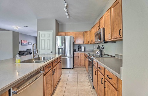 Palm Valley House | Putting Green + Game Room: Goodyear Oasis