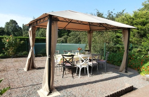 Saint-Pierre-du-Chemin Cottage | Puy Du Fou, 35 minutes. Short walk to bakery, bar and restaurant.