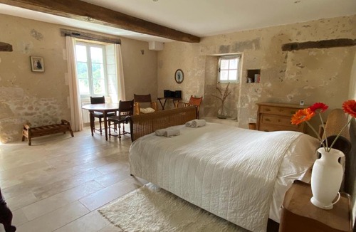 Tocane-Saint-Apre Bed & Breakfast | Puypinet