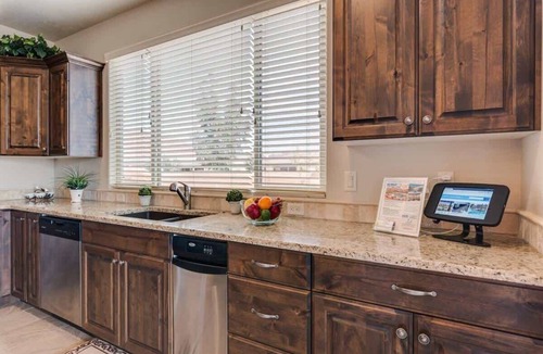 Santa Clara House | PVZ 7| Steps from Heated Pool & Clubhouse * XBOX *