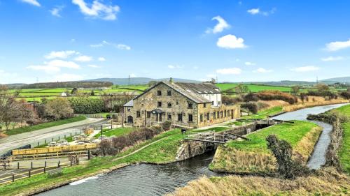 Thurnham Hotel | Pyes Mill Hotel Conder Green