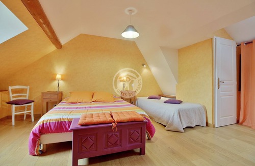 Campan House | Pyrène - double room with bathroom