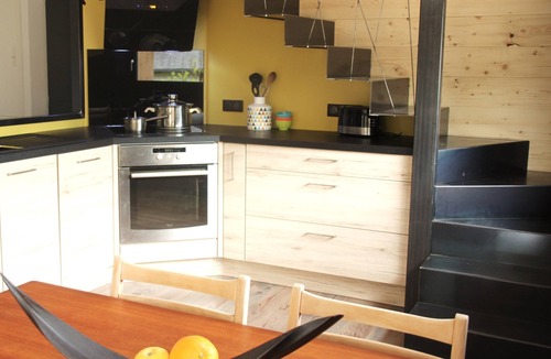 Omex House | Pyrenean barn of charm.