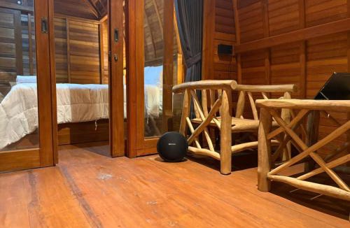 Purwakerti House | Qchen Cuan Cabin Amed