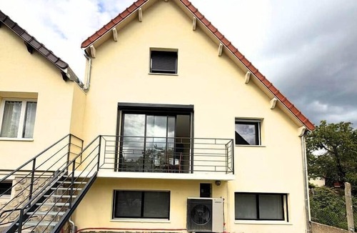 Noisy-le-Grand Apartment | Qhome 8 - Cozy 2-Bedroom Apartment Between Paris and Disney
