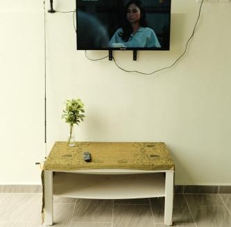 Kampung Laut Ski Chalet | Qimmy Riverside Guesthouse