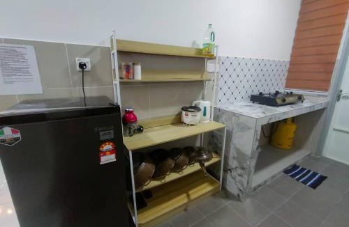 Kampung Jelatang House | Qmal Homestay