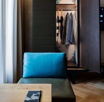 Melbourne Central Business District Hotel | QT Melbourne