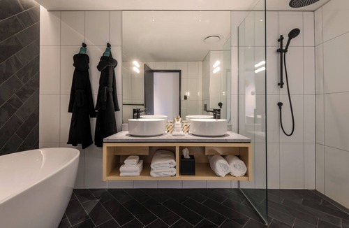 Te Aro Hotel | QT Wellington