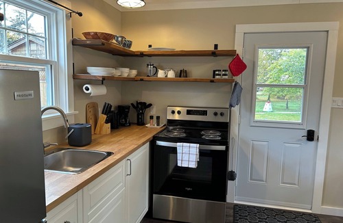 West Quaco Cottage | Quaco Cottages-The Paramatta