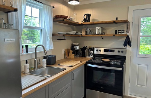 West Quaco Cottage | Quaco Cottages - The William Carson