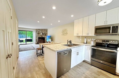 Hill City Villa | Quadna Mountain Resort 359