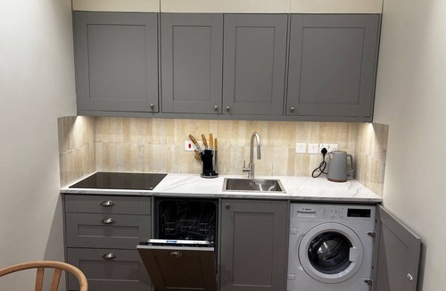 Royston House | Quadruple 1-bedroom - 12743