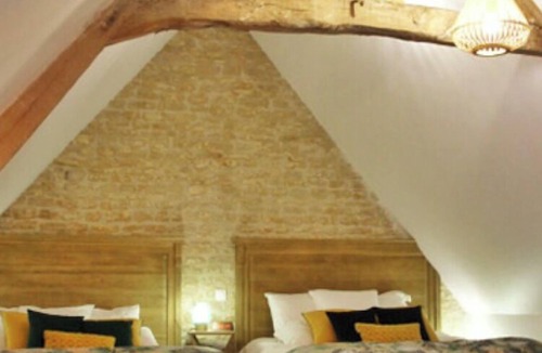 Le Fresne-Camilly Bed & Breakfast | Quadruple room last floor