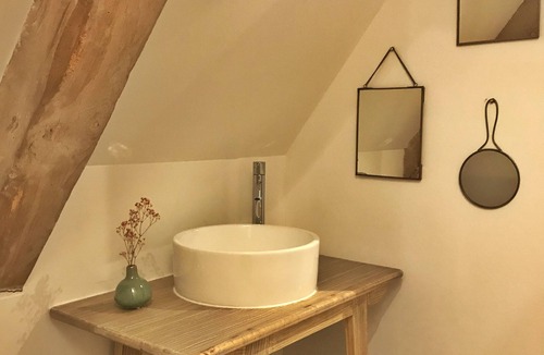 Le Fresne-Camilly Bed & Breakfast | Quadruple room last floor