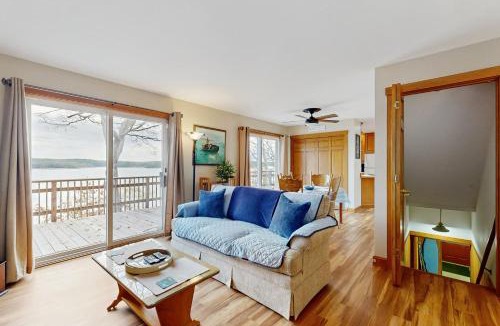 Sebascodegan Island House | Quahog Bay