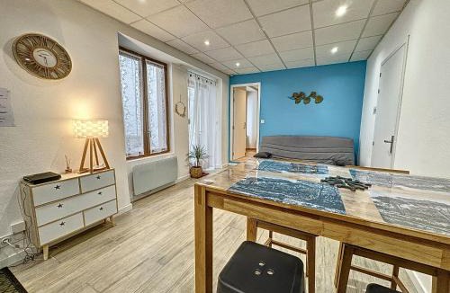 Millau Apartment | Quai 36