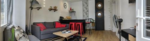 Waldeck-Sully Apartment | Quai de Versailles Nantes