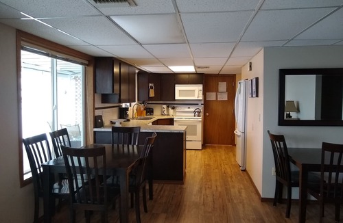 Okanogan House | "Quail Haven" The Serene Hillside Getaway