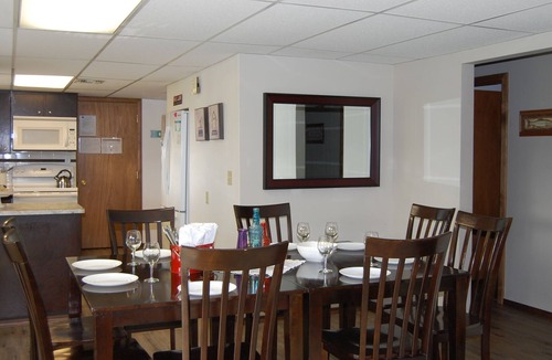 Okanogan House | "Quail Haven" The Serene Hillside Getaway