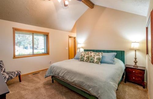 Southwest Bend House | Quail Pine Cabin