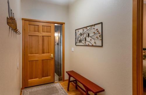 Southwest Bend House | Quail Pine Cabin