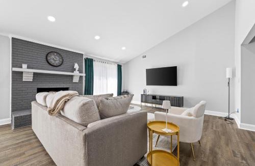 Charlotte House | Quail Ridge 3BR House