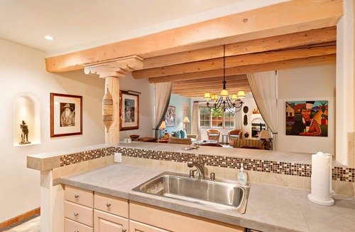 Quail Run Condo | Quail Run 150 | Tennis & Pickleball Courts Views | Kiva Fireplace | Golf Course | Pool & Hot Tub