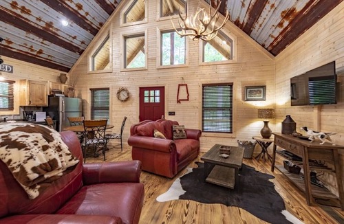 Mentone Cabin | Quail's Nest with Hot tub