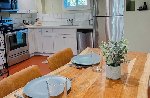 Whittier Heights House | Quaint 1-bedroom house in Ballard neighborhood of Seattle for a perfect getaway