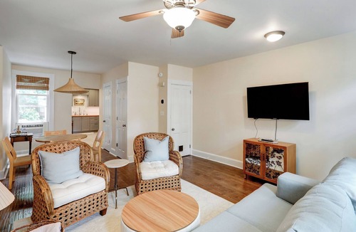 Lancaster House | Quaint 2 BDRM With Fenced in Backyard