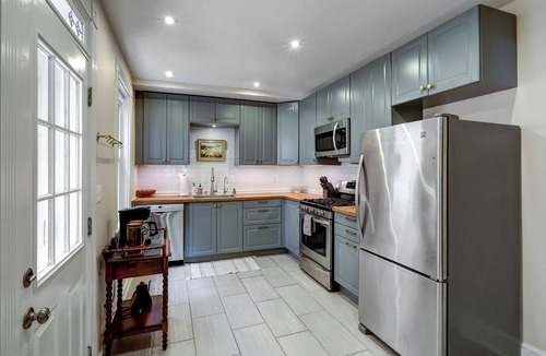 Lancaster House | Quaint 2 BDRM With Fenced in Backyard