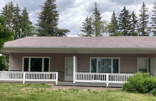 Shediac Apartment | Quaint 2 Bedroom Apartment