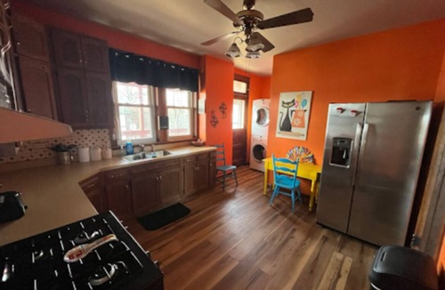 Beecher Apartment | Quaint 3-bedroom apt. with AC in charming Beecher