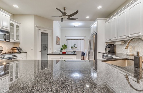 Jenks House | Quaint 3-bedroom house with AC in charming Jenks