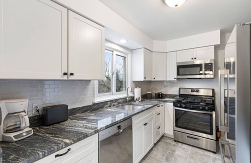 Clarkson House | Quaint 3BRDM: 3 miles-Brockport