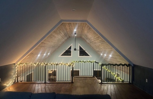Oxford House | Quaint cabin style house, modern finish, Beautiful open concept and pond view