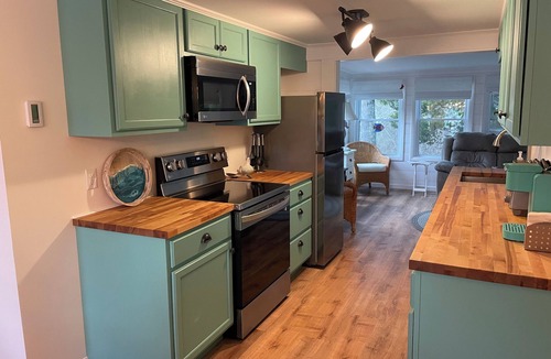 Charlestown Condo | Quaint Condo 5 Min From The Beach