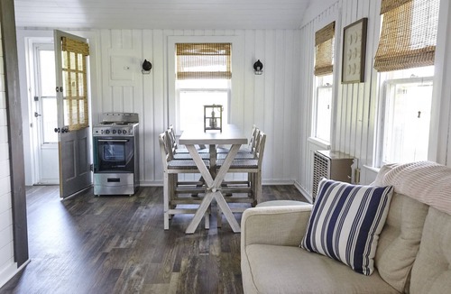 Saybrook Manor House | Quaint Cottage--Private Beach Access with Parking